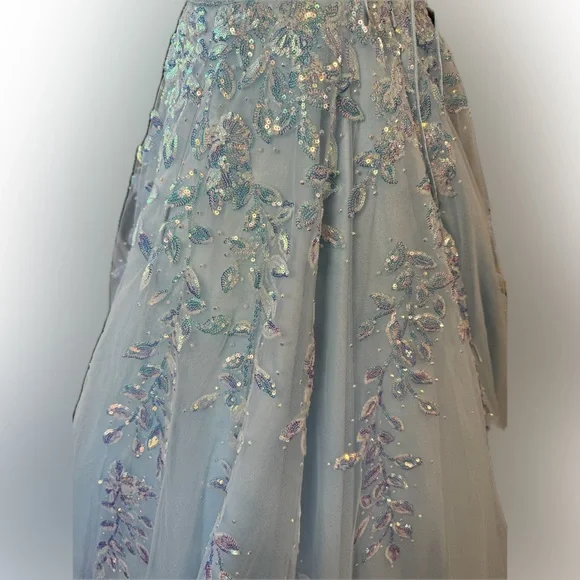 EUC Amarra Tulle and Leaf Lace Embroidered Ball Gown - Picture 7 of 12